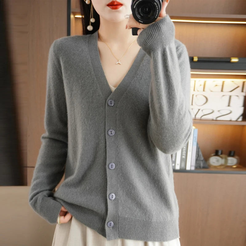 New Worsted Spring And Autumn Female V-Neck Cardigan Solid Color Fashion High-Grade Loose Comfortable Knitted Cardigan-gh312