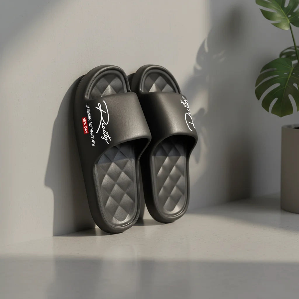 Summer innovative design EVA men's shoes, soft and lightweight home slippers, suitable for indoor and outdoor leisure activities