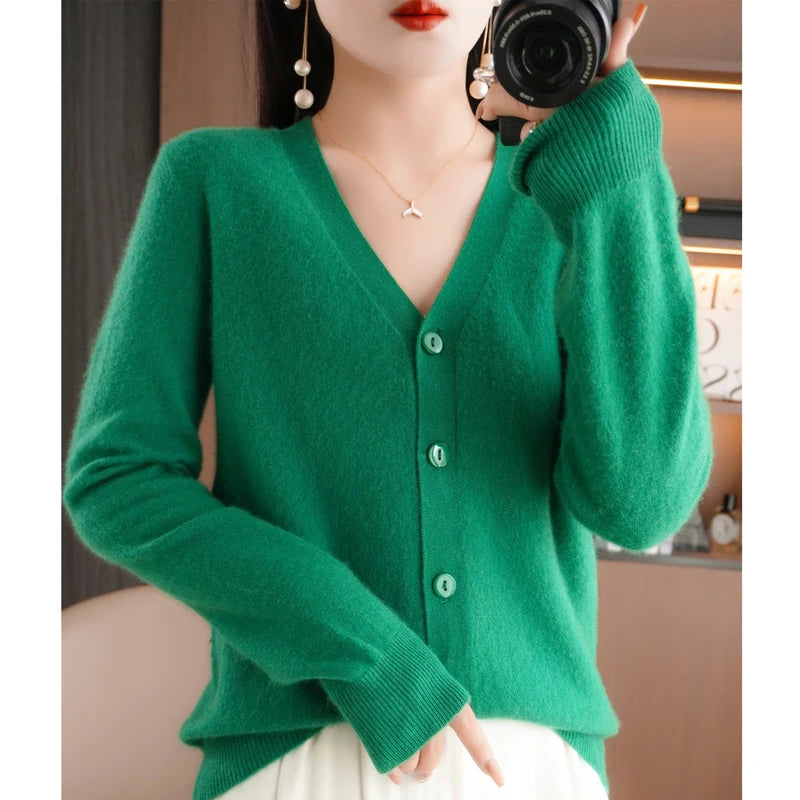 New Worsted Spring And Autumn Female V-Neck Cardigan Solid Color Fashion High-Grade Loose Comfortable Knitted Cardigan-gh312